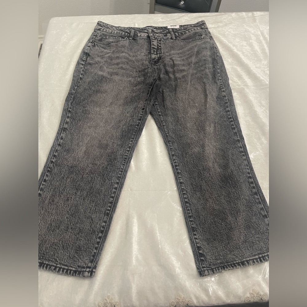 Women’s jeans